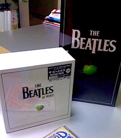 theBeatlesRemasterBOX.jpg